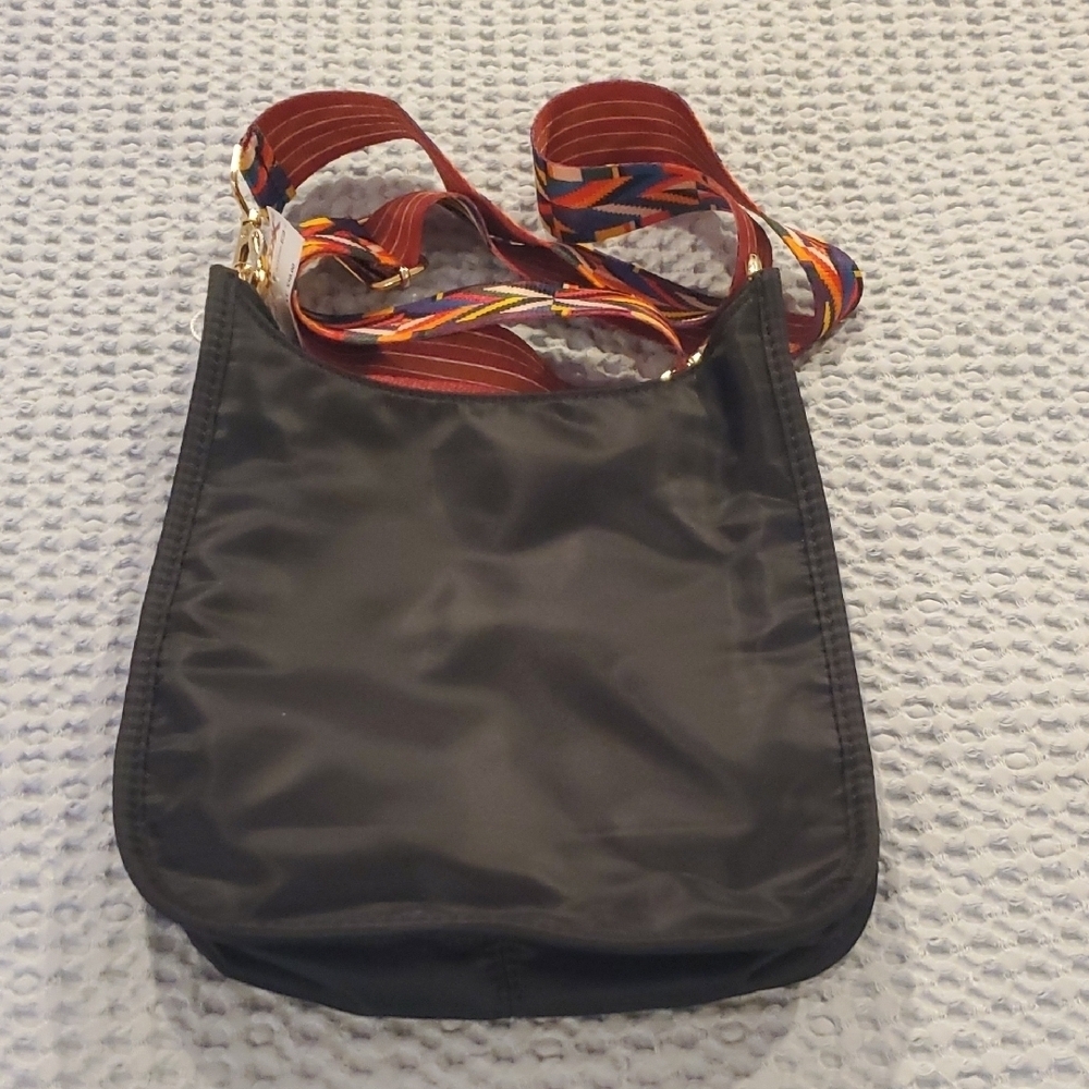 Stylish Black Bag with Multicolor Strap (28)